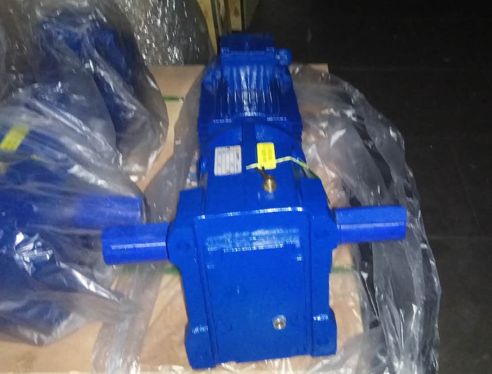 水果分選機減速機,渦輪減速機,減速機S37,S37DV63M4