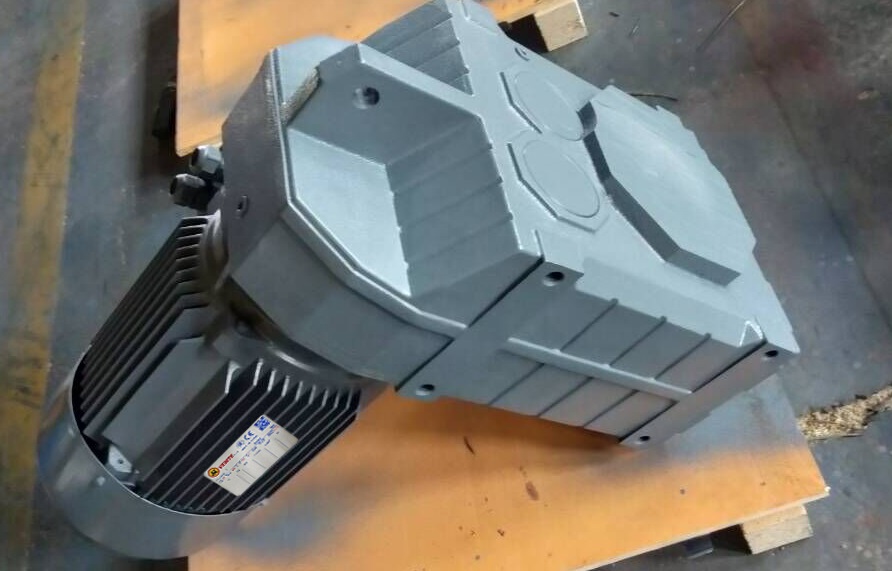 輸送帶減速機，5.5KW減速機,5.5KW齒輪減速電機,60轉減速機